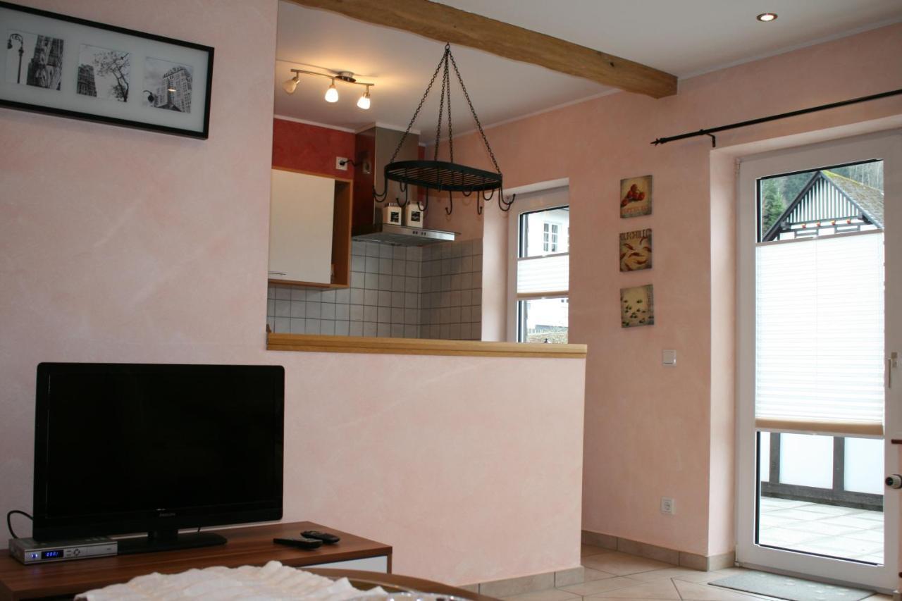 Ferienhaus Zur Ennest Schmallenberg Esterno foto